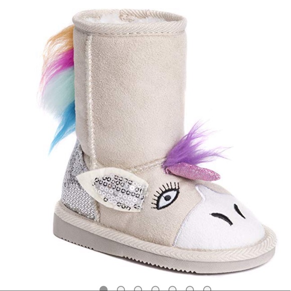 Muk Luks Other - xSOLDx Muk Luk Unicorn Boots